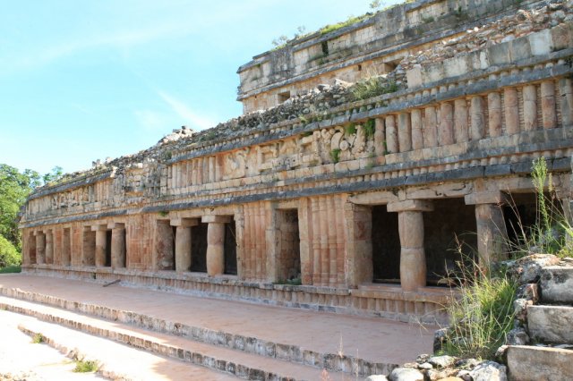 El Palacio, Sayil, Puuc Route